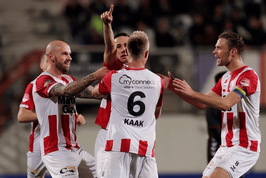 制进攻空间 制进攻空间